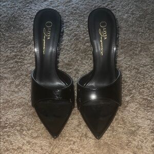 Forever 21 Black Women's Heels. Used once.